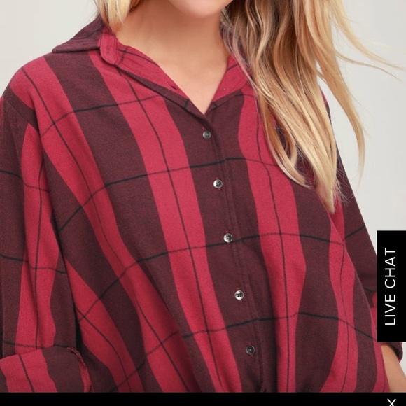 ⭐️SALE⭐️ NWT Red Plaid High-Low Long Sleeve Top - Picture 4 of 4